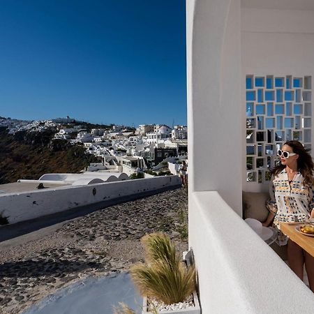 Airth Santorini Suites ฟิรอสเตฟานี ภายนอก รูปภาพ