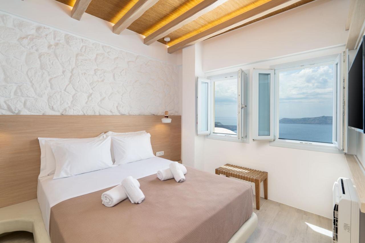 Airth Santorini Suites ฟิรอสเตฟานี ภายนอก รูปภาพ