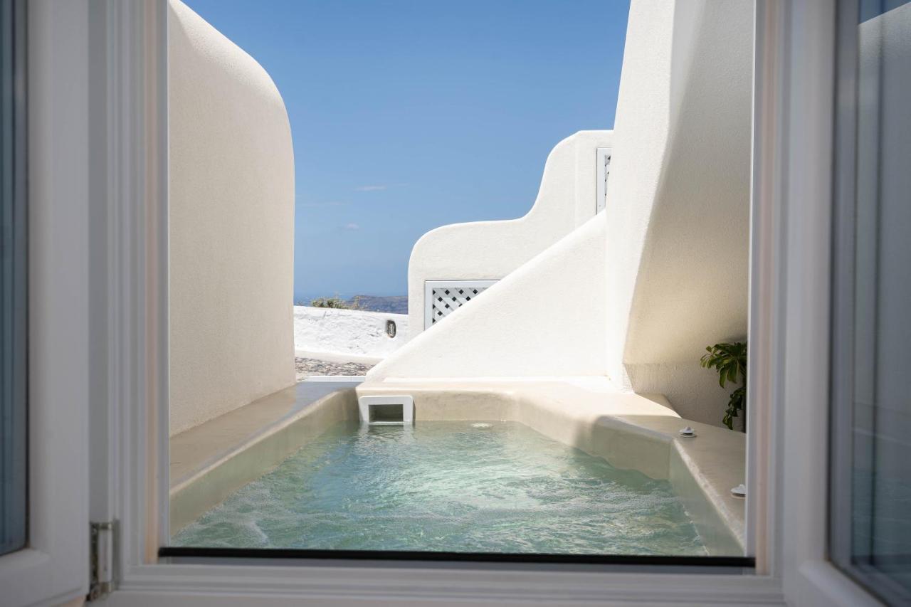 Airth Santorini Suites ฟิรอสเตฟานี ภายนอก รูปภาพ