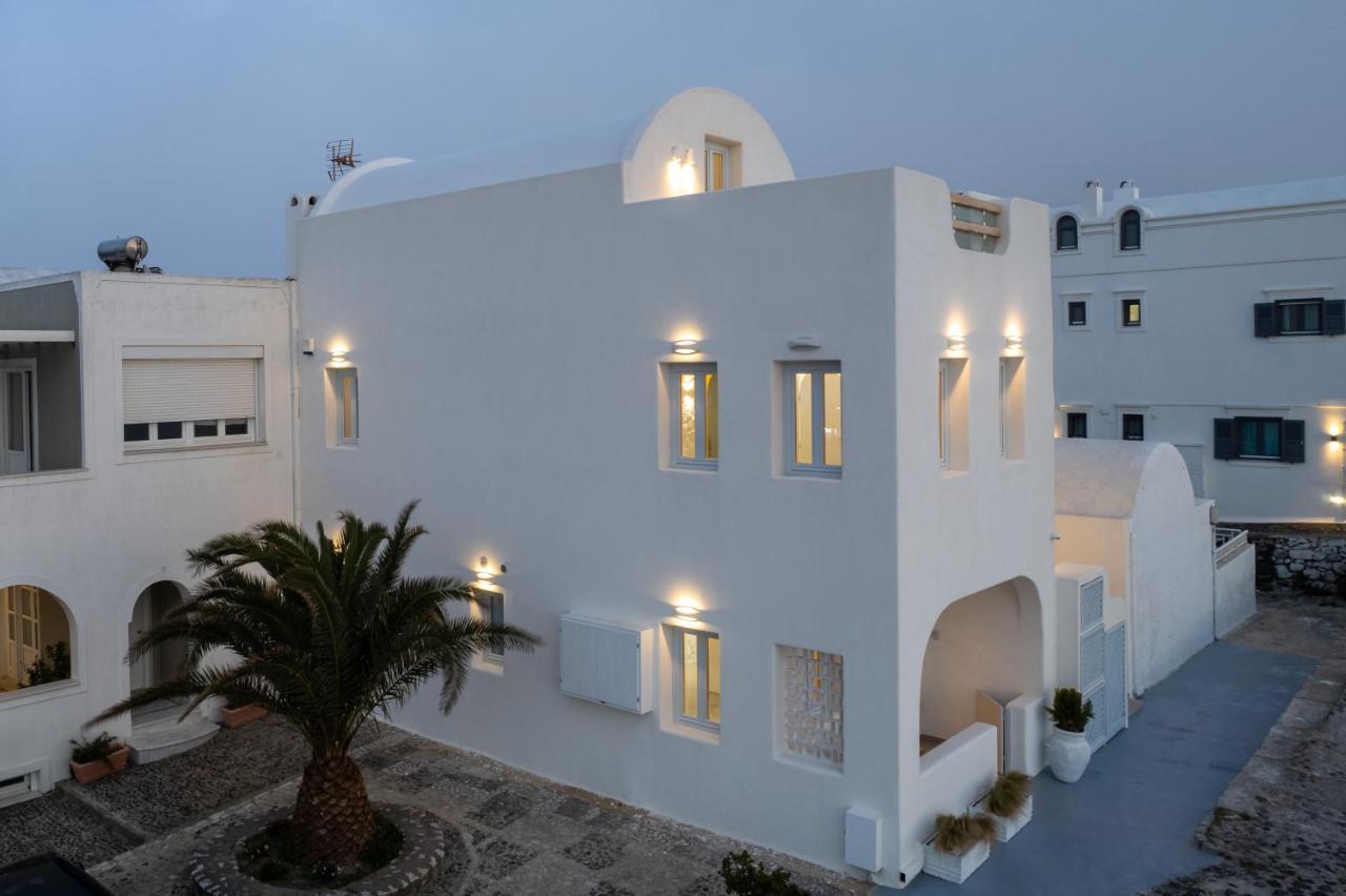 Airth Santorini Suites ฟิรอสเตฟานี ภายนอก รูปภาพ
