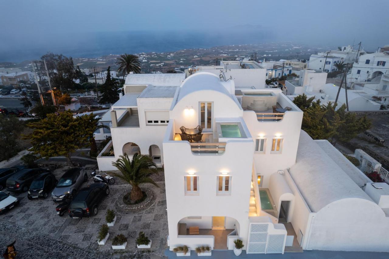 Airth Santorini Suites ฟิรอสเตฟานี ภายนอก รูปภาพ